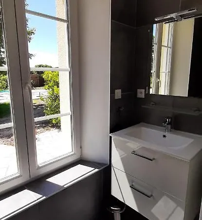 Maison De 4 Chambres Avec Piscine Privee Jardin Clos Et Wifi A Cricqueville En Bessin A 3 Km De La Plage *